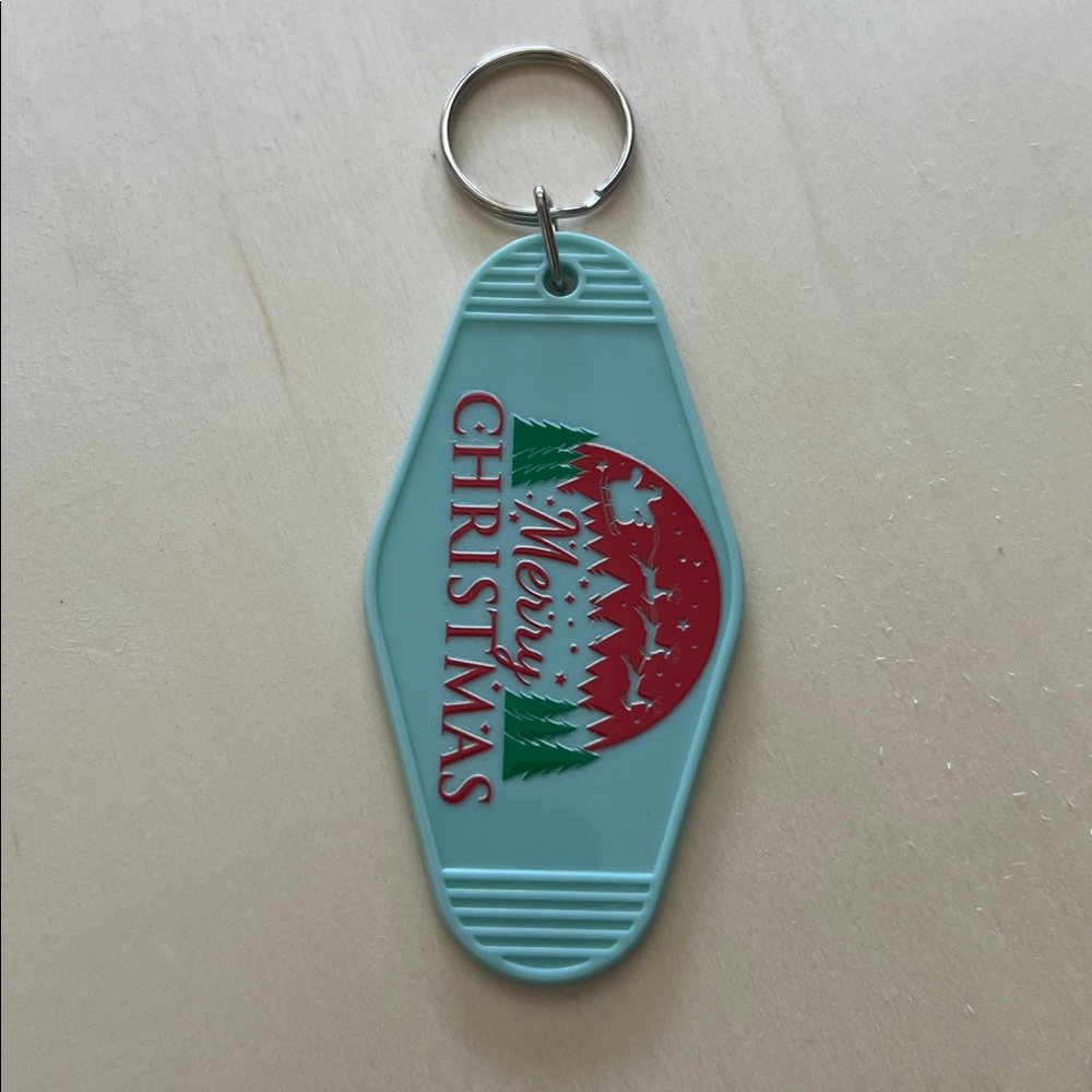 “Merry Christmas” Key Tag – Retro Motel Style